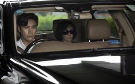 《过界男女》电影桌面壁纸