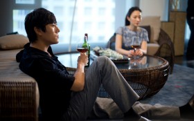 电影《夜莺》桌面壁纸