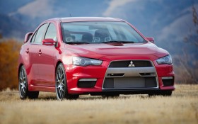 三菱十代lancer evolution汽车桌面壁纸