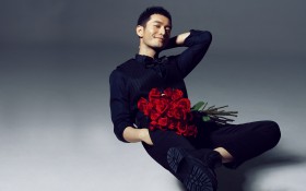 帅哥明星黄晓明桌面壁纸