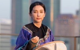 《雪花秘扇》电影桌面壁纸