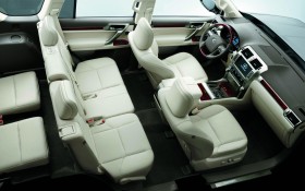 2011雷克萨斯GX460汽车桌面壁纸