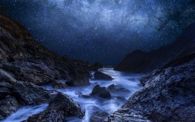 太空银河风景桌面壁纸