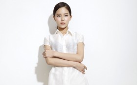 清纯深大校花温健婷桌面壁纸