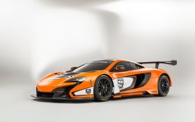 2015款迈凯伦 650S GT3 汽车桌面壁纸