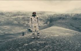 《星际穿越》桌面壁纸