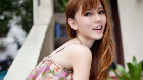 美女陈雨涵桌面壁纸