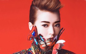 美女连诗雅桌面壁纸