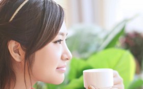 氧气美女韩芷汐桌面壁纸