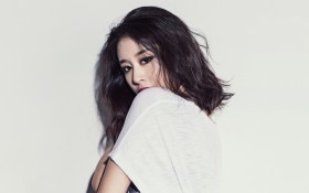 韩国美女组合TARA桌面壁纸