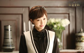 《千金女贼》电视剧桌面壁纸