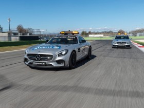 Mercedes-AMG赛车汽车桌面壁纸