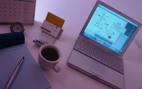 时尚简约办公室静物写真桌面壁纸