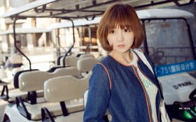 美女模特陈奕瞳桌面壁纸