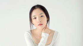 美女演员吴倩桌面壁纸
