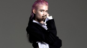 欧美气质美女桌面壁纸