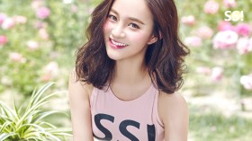 清新美女陈昱霖桌面壁纸