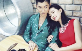 刘诗诗吴奇隆甜蜜写真桌面壁纸