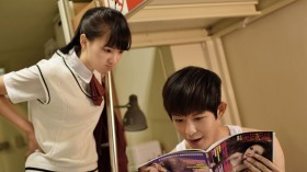 《半熟少女》电视剧桌面壁纸