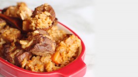 美味排骨饭桌面壁纸