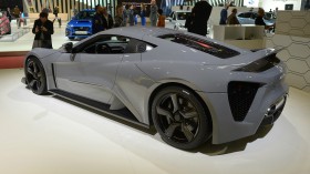 超跑Zenvo ST1汽车桌面壁纸