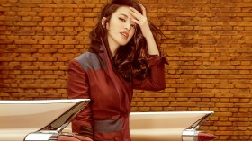 美女明星姚晨桌面壁纸