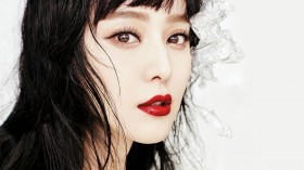 美女明星范冰冰狂野性感桌面壁纸 
