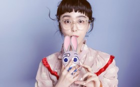范冰冰最新时尚少女写真桌面壁纸