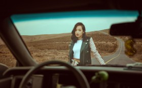美女明星宋茜桌面壁纸