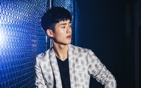 刘昊然时尚画报写真桌面壁纸