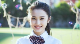 美女演员张慧雯桌面壁纸