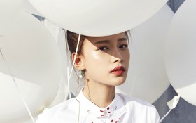 美女演员孙怡桌面壁纸