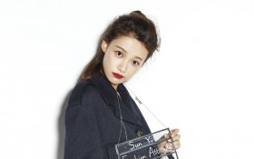 美女演员孙怡桌面壁纸