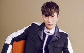 帅气大左桌面壁纸