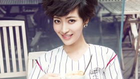 美女演员杨洋桌面壁纸