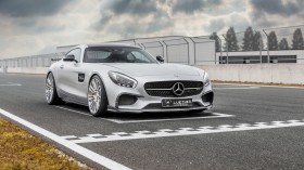 2017梅赛德斯-奔驰Mercedes-AMG GT桌面壁纸