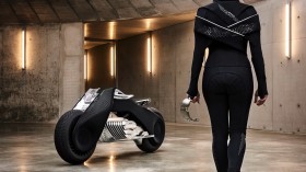 2016宝马概念摩托车Motorrad Vision Next 100桌面壁纸