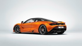 2017迈凯轮McLaren 720S桌面壁纸