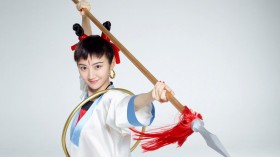 美女明星景甜哪吒造型桌面壁纸