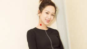 美女童星杨紫桌面壁纸