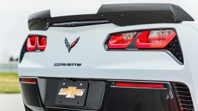 2018 Chevrolet Corvette Carbon 65 Edition汽车桌面壁纸