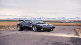 1987 DeTomaso 德托马索 Pantera GT5-S汽车桌面壁纸