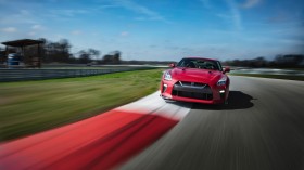 2017 Nissan GT-R Track Edition日产战神GTR汽车桌面壁纸