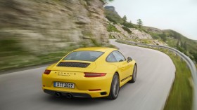 2018 Porsche 保时捷 911 Carrera T汽车桌面壁纸