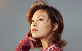 美女明星文咏珊桌面壁纸