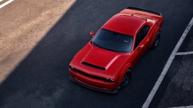2018道奇恶魔Challenger SRT Demon桌面壁纸