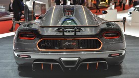科尼塞克Agera RS跑车汽车桌面壁纸