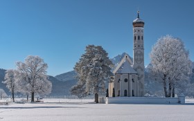 德国巴伐利亚冬天雪景桌面壁纸