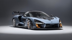 2018迈凯伦Senna Carbon Theme桌面壁纸