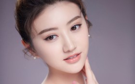 美女明星景甜桌面壁纸